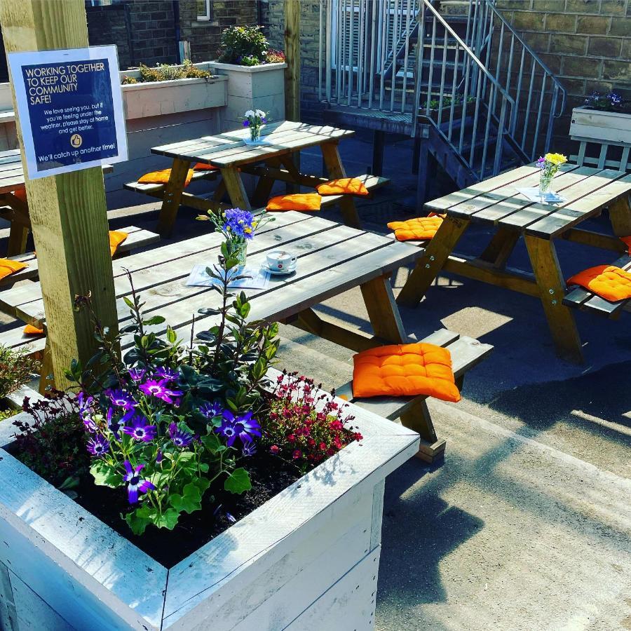 Croppers Arms Hotel Huddersfield Ngoại thất bức ảnh