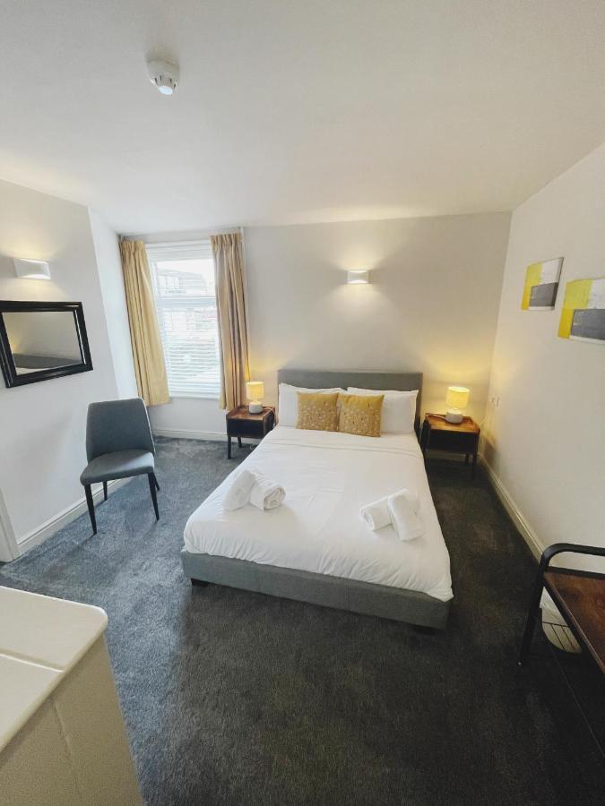 Croppers Arms Hotel Huddersfield Phòng bức ảnh