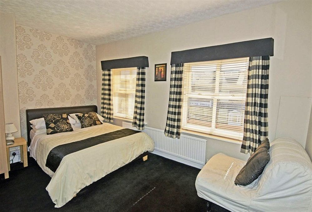 Croppers Arms Hotel Huddersfield Ngoại thất bức ảnh